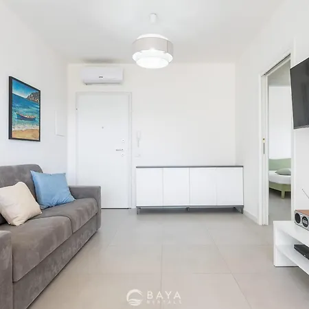 Modern & Bright 2br Retreat With Balcony Capoterra